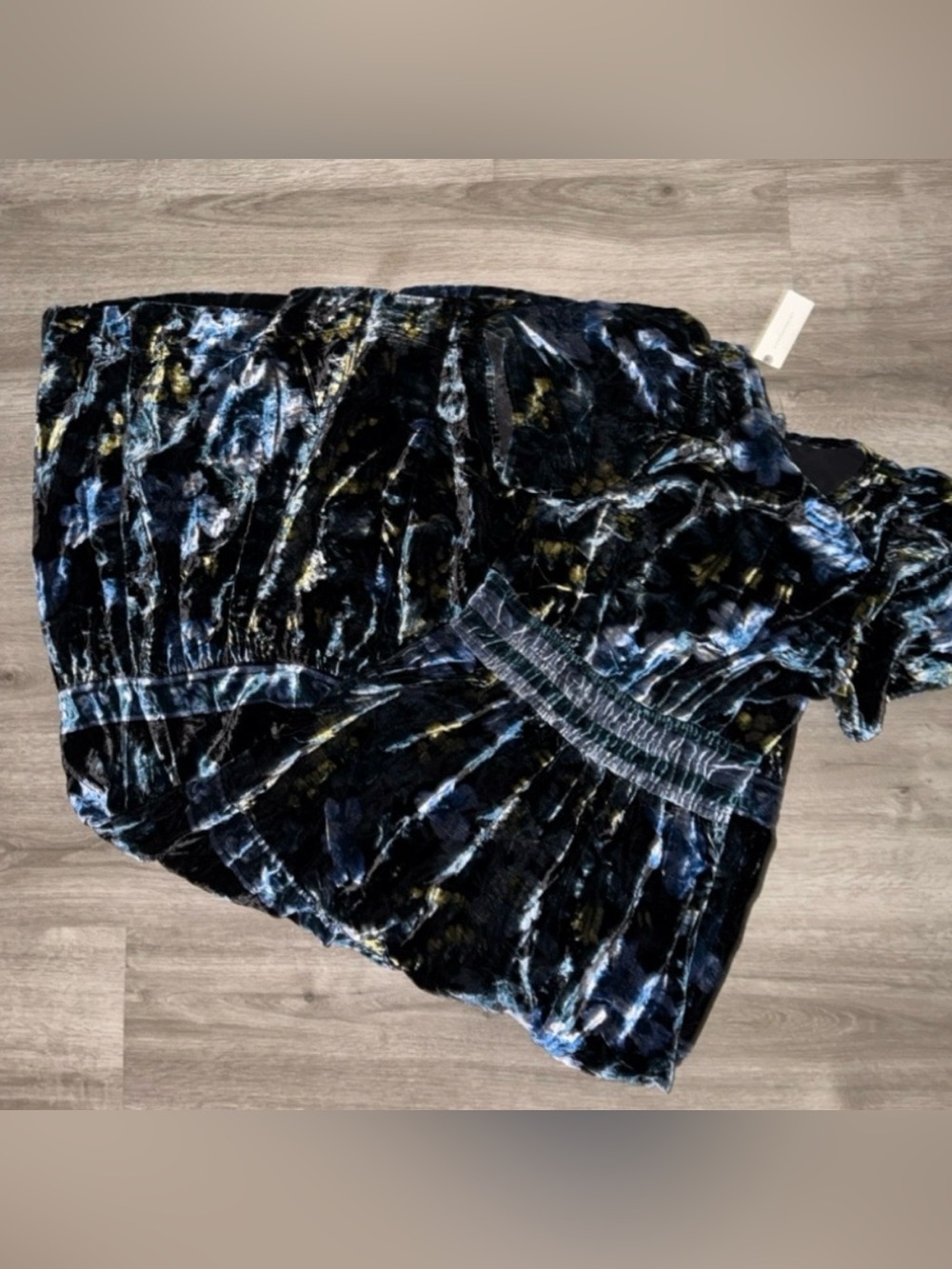 The Somerset velvet maxi dress - Picture 13 of 16